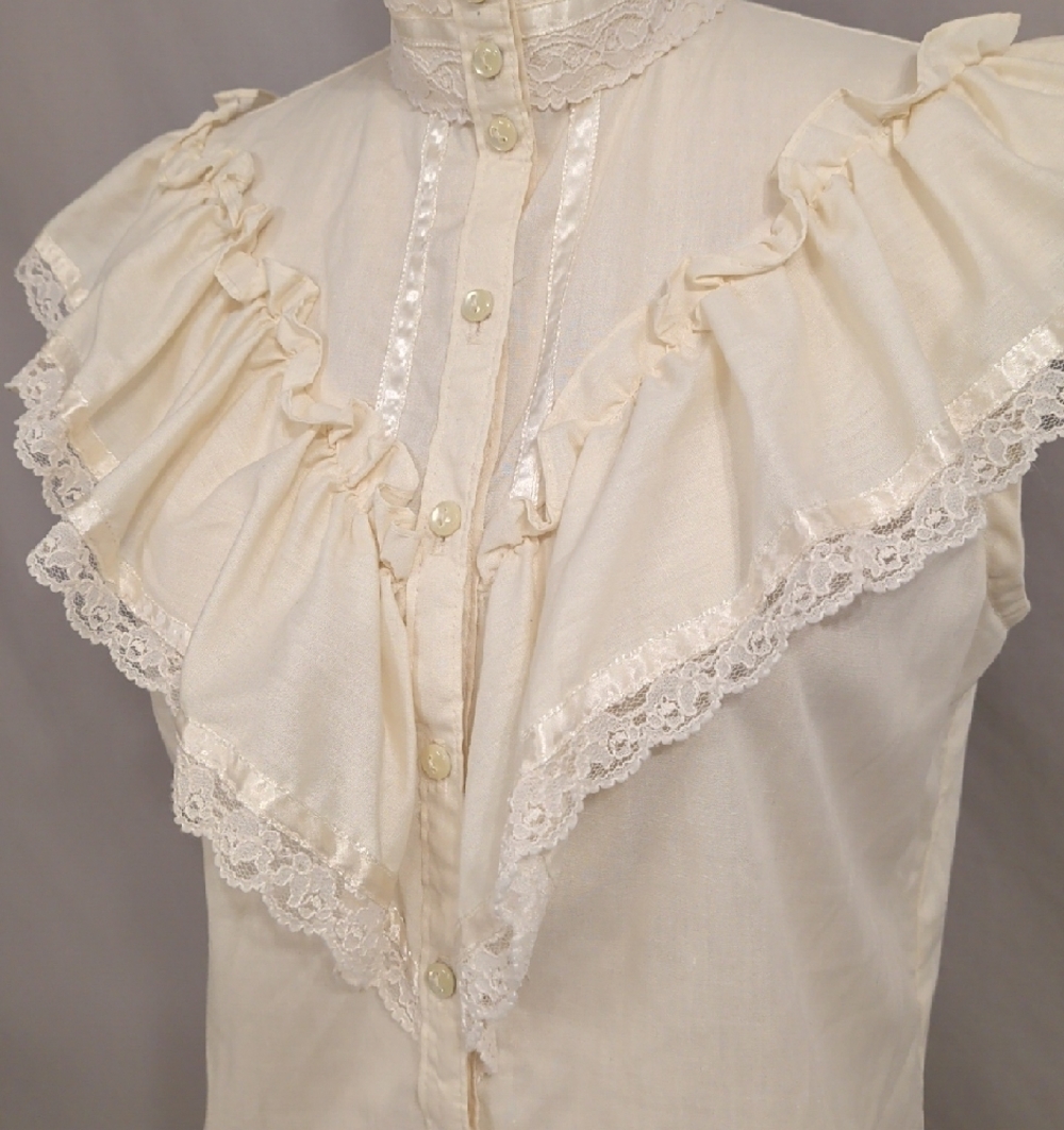 Gunne Sax Vintage Lace-Trim Ruffle High-Neck Shell Top - Cream Sleeveless - Picture 2 of 7